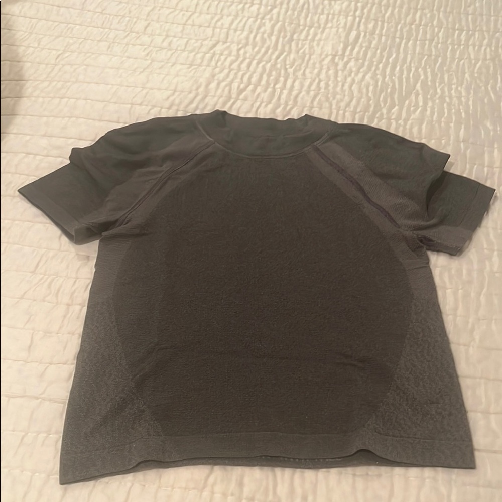Lululemon  Short Sleeve Tee